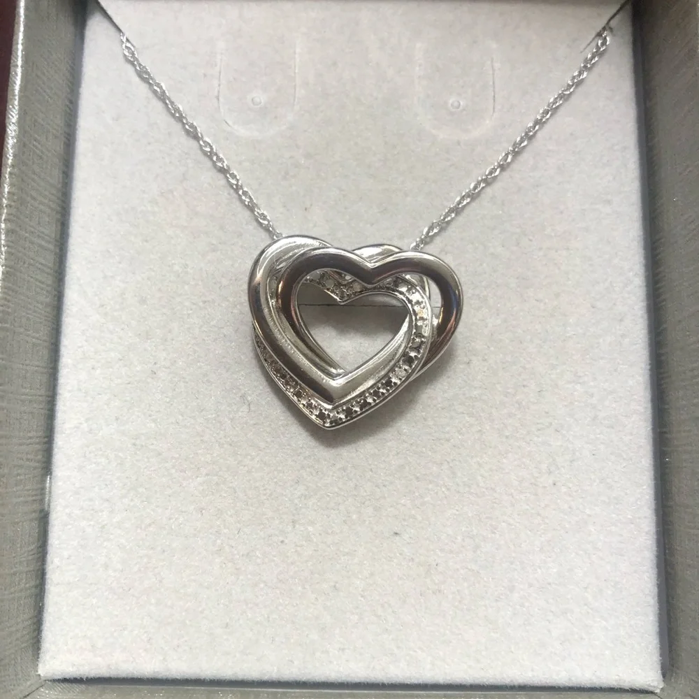 Sterling Silver 925 Three-dimensional heart chain 18” long! In Box from ZALES!!! - Picture 3 of 5
